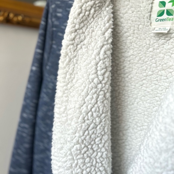 Cozy Warm and Blue Sherpa Lined Cardigan for Fall and Winter - Picture 3 of 3